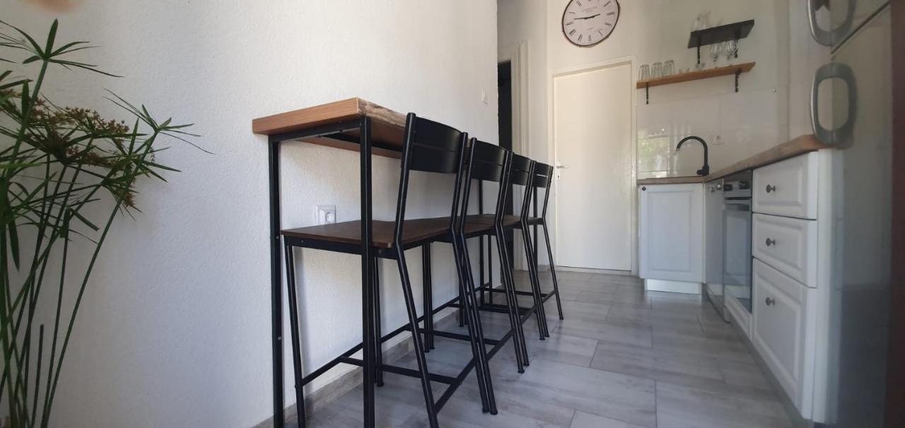 Apartments Kut Vis Dış mekan fotoğraf