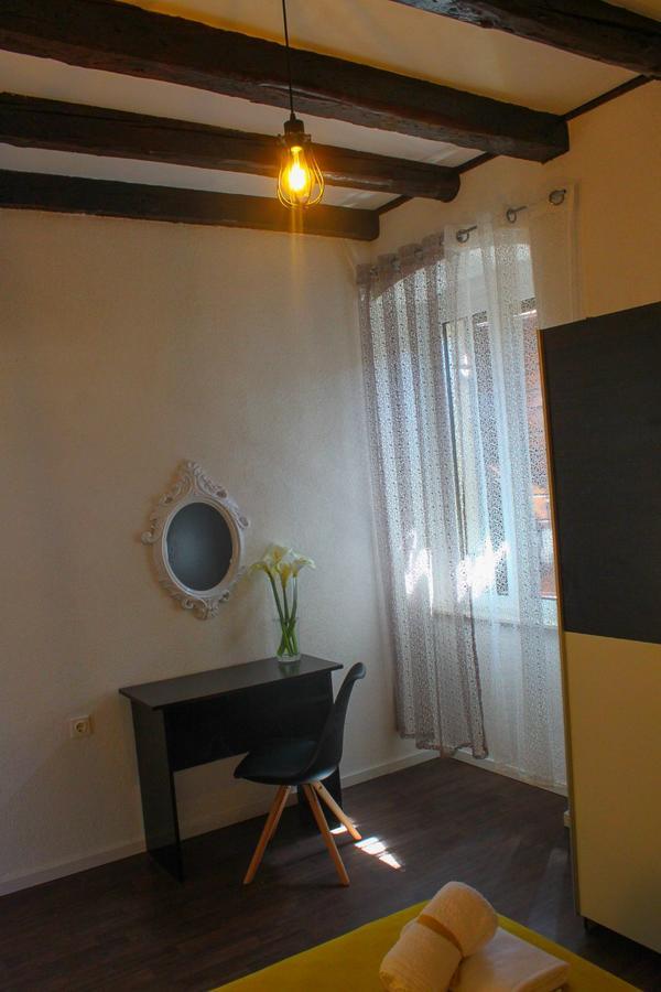 Apartments Kut Vis Dış mekan fotoğraf
