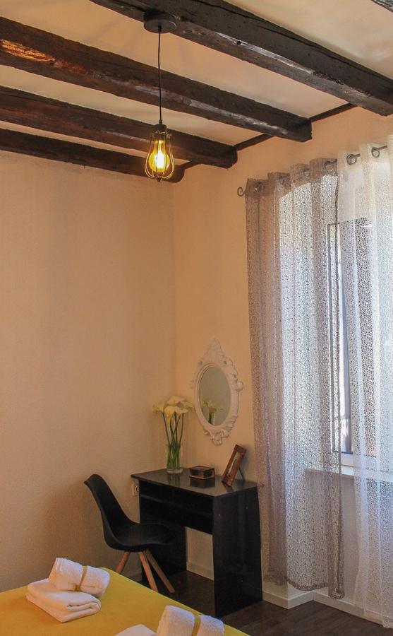 Apartments Kut Vis Dış mekan fotoğraf